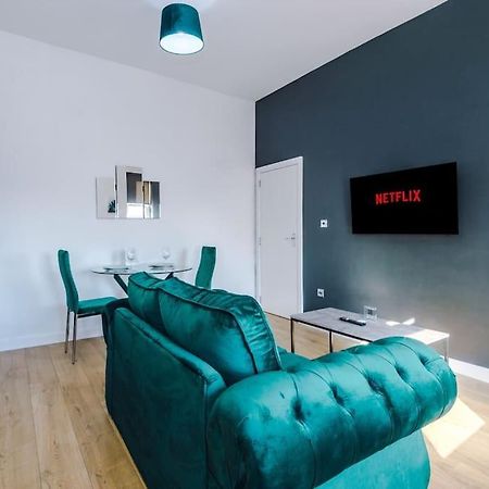 Stylish Apartment Located In The City Centre Of Liverpool Exterior foto