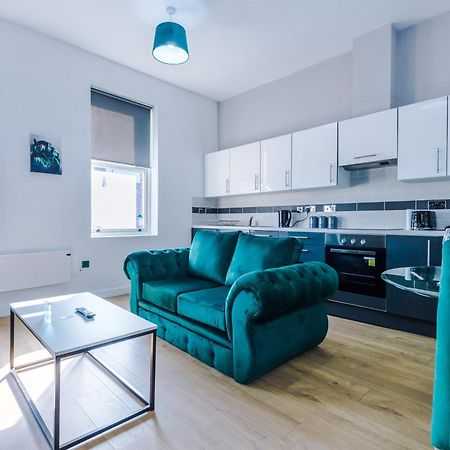 Stylish Apartment Located In The City Centre Of Liverpool Exterior foto