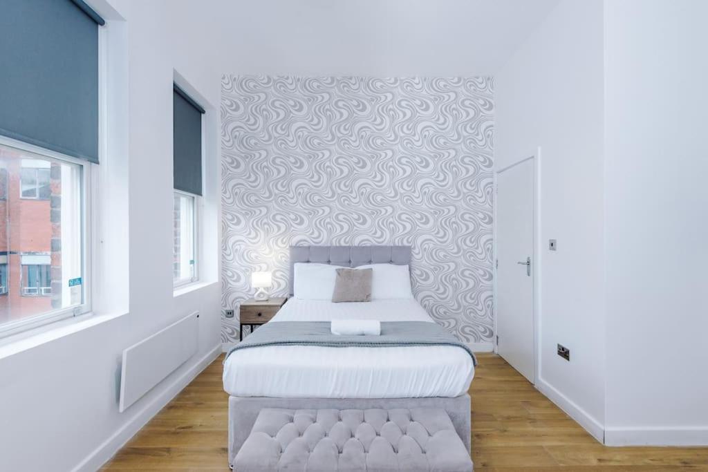 Stylish Apartment Located In The City Centre Of Liverpool Exterior foto