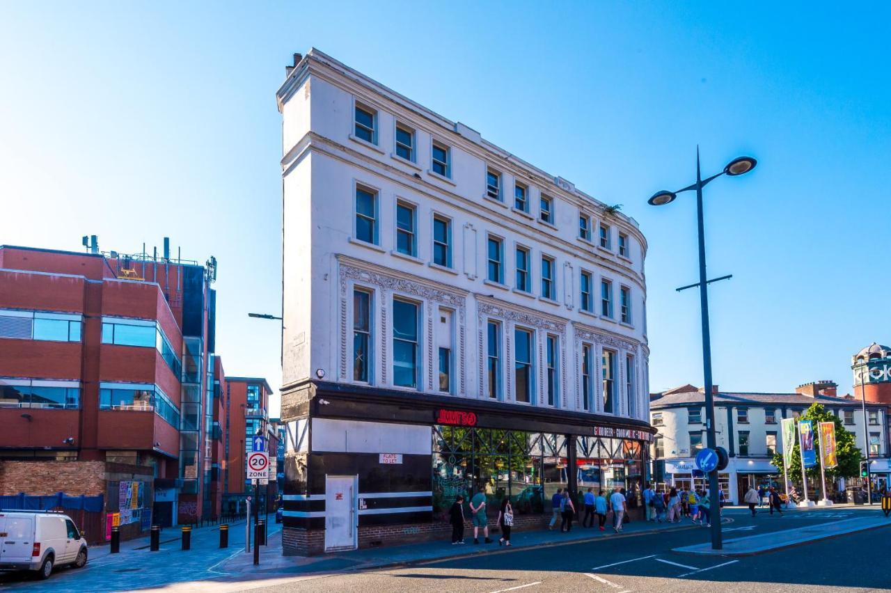Stylish Apartment Located In The City Centre Of Liverpool Exterior foto